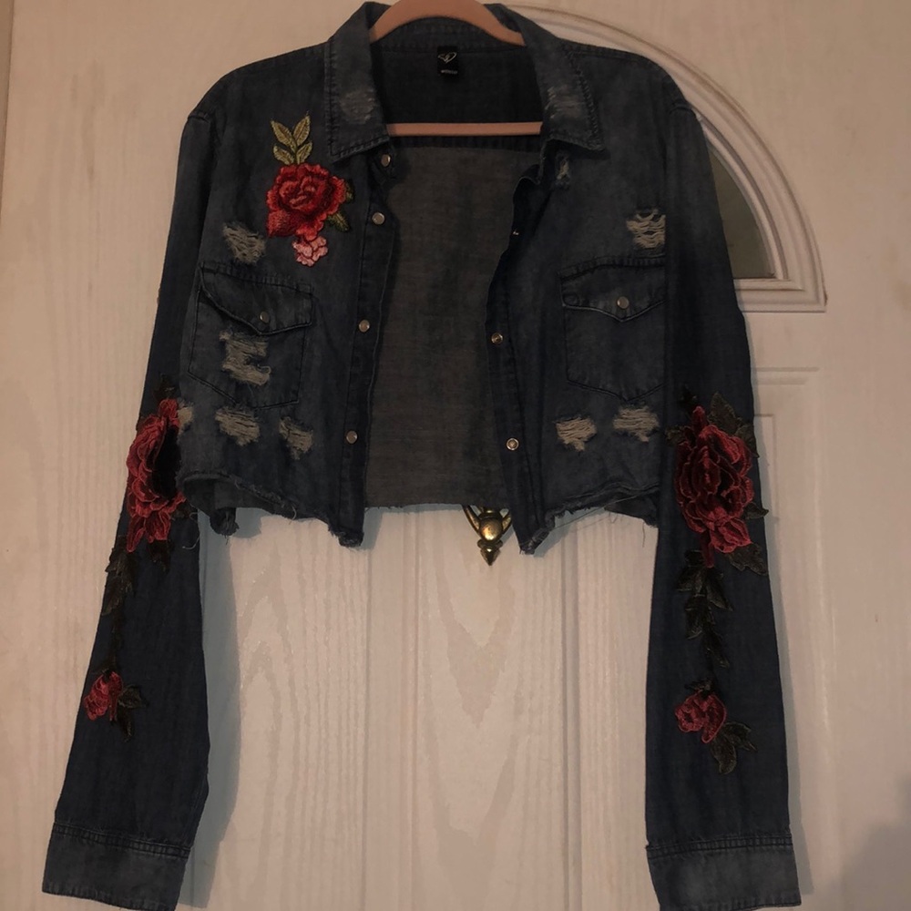 WINDSOR Denim like Cropped Jacket with distress floral details